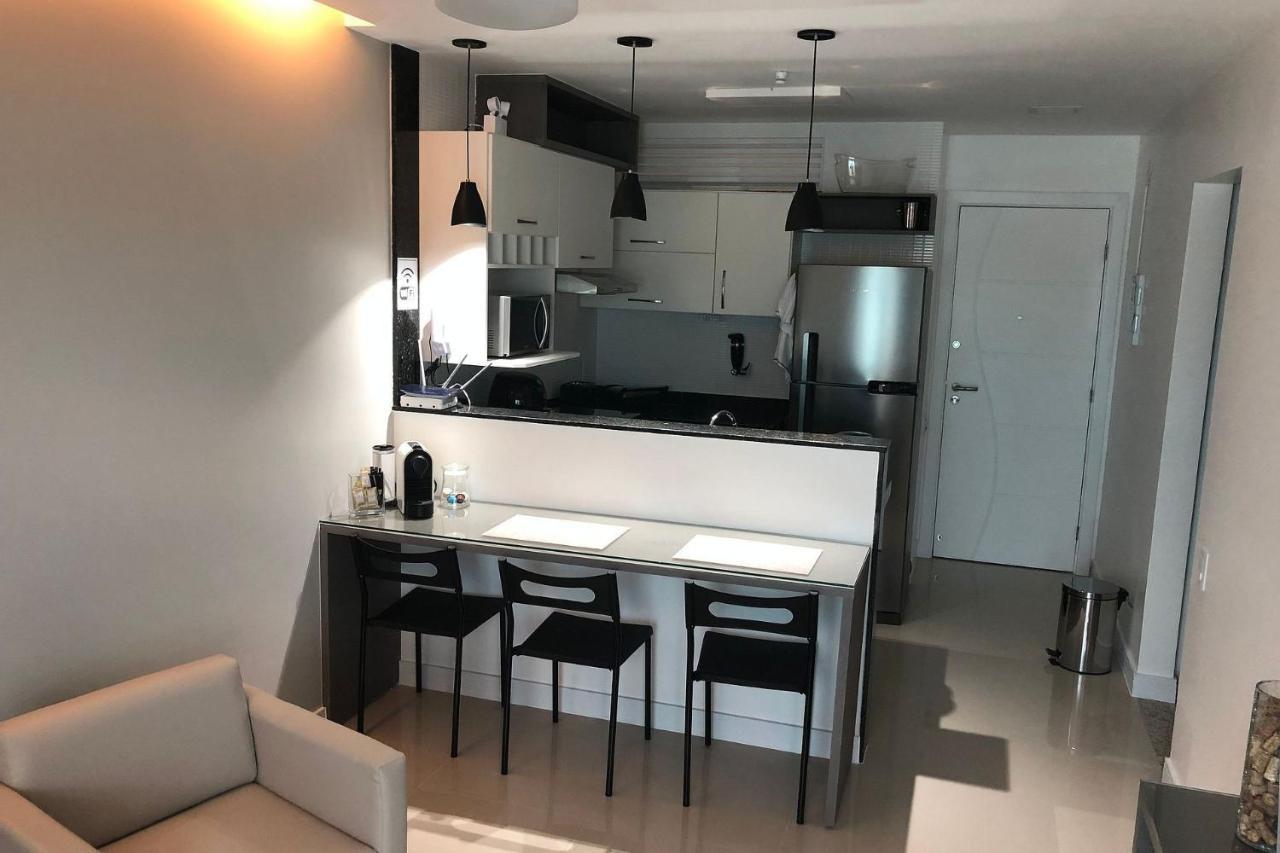 Resort Em Arraial Do Cabo, Momentos Inesqueciveis Em Um Apartamento De Luxo Com 2 Quartos, 2 Banheiros E 2 Vagas De Carro Entre A Praia E A Lagoa Екстериор снимка